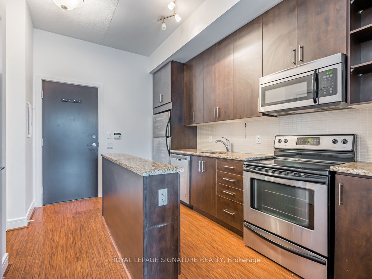 116 George Street N401 Property Photo 3