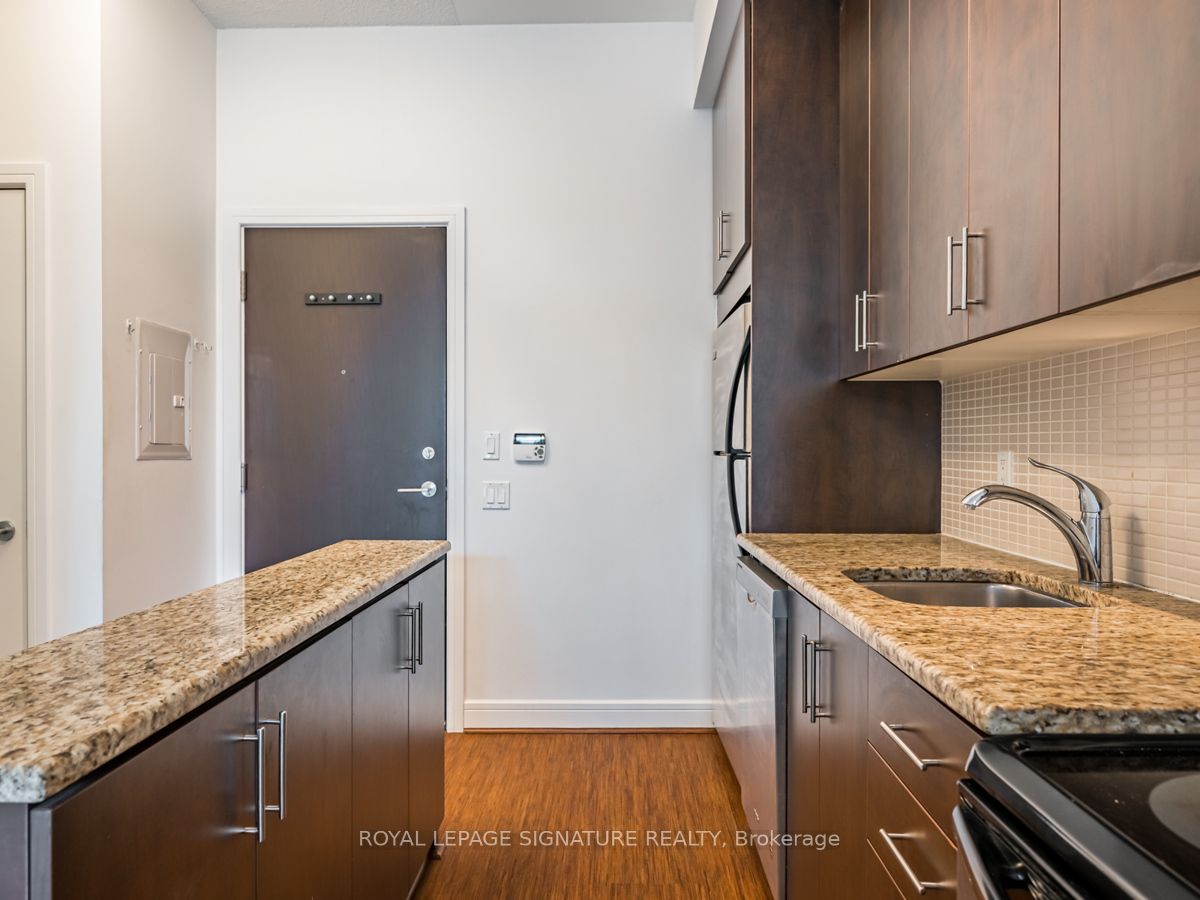 116 George Street N401 Property Photo 5