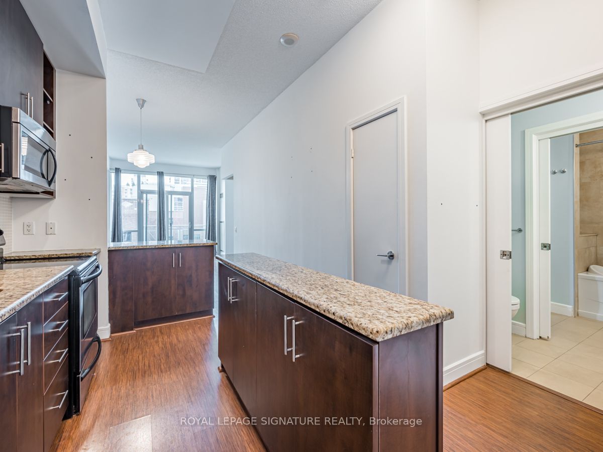 116 George Street N401 Property Photo 6