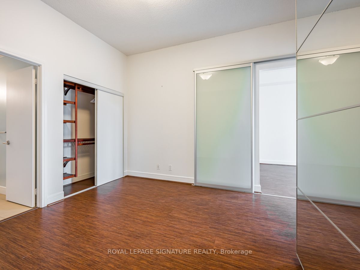 116 George Street N401 Property Photo 17