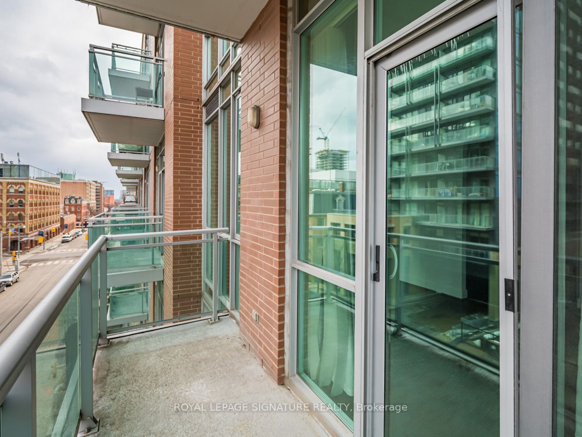 116 George Street N401 Property Photo 22