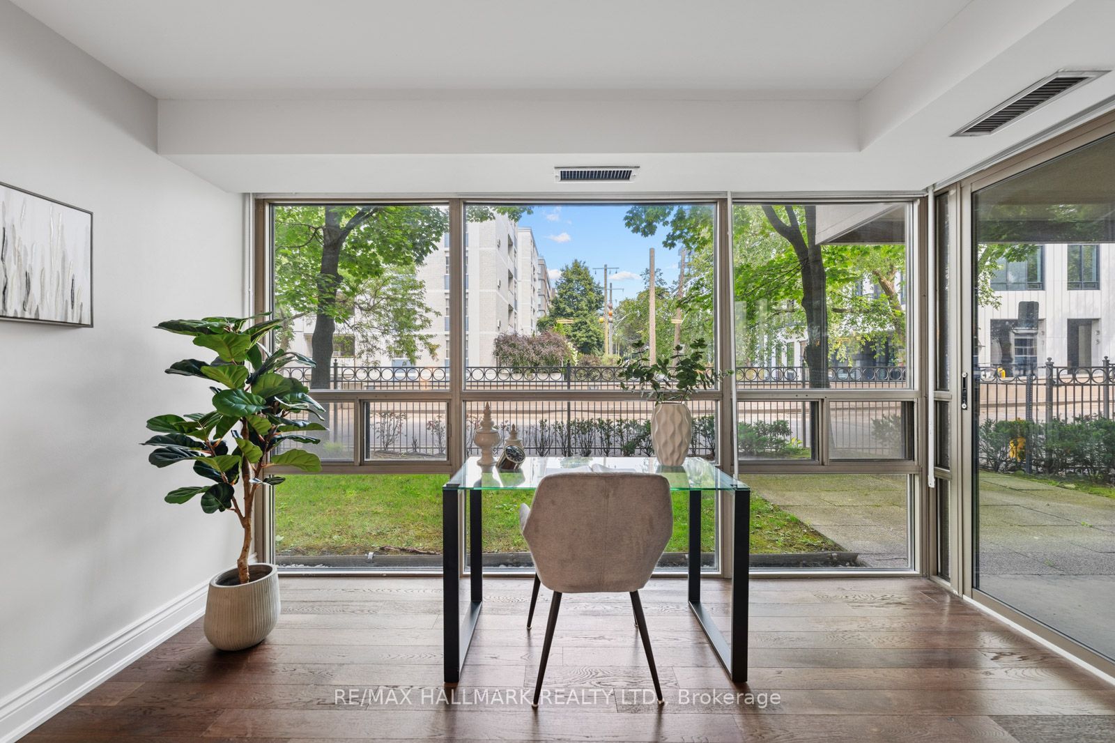 18 Lower Village Gate 108 Property Photo 10