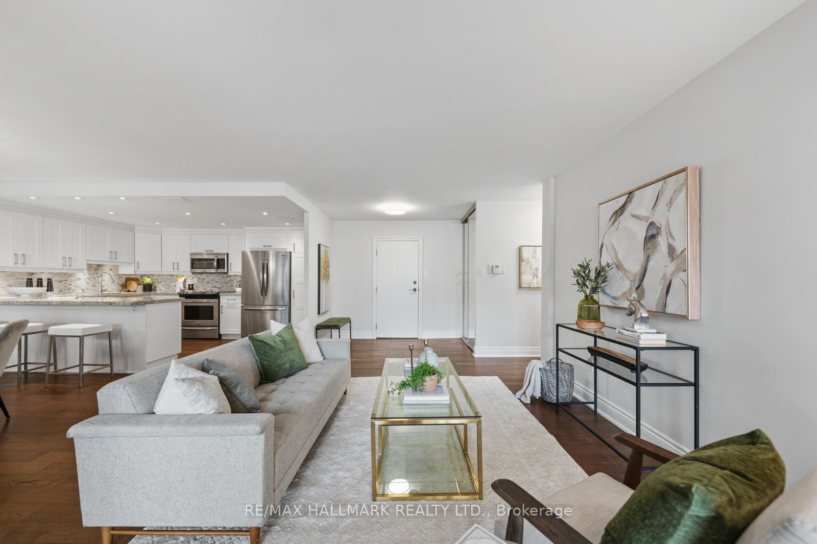 18 Lower Village Gate 108 Property Photo 12