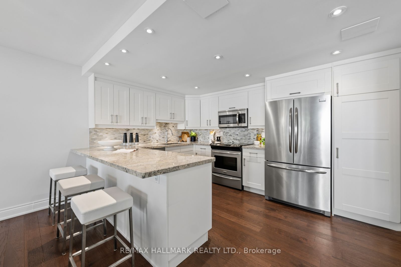 18 Lower Village Gate 108 Property Photo 15