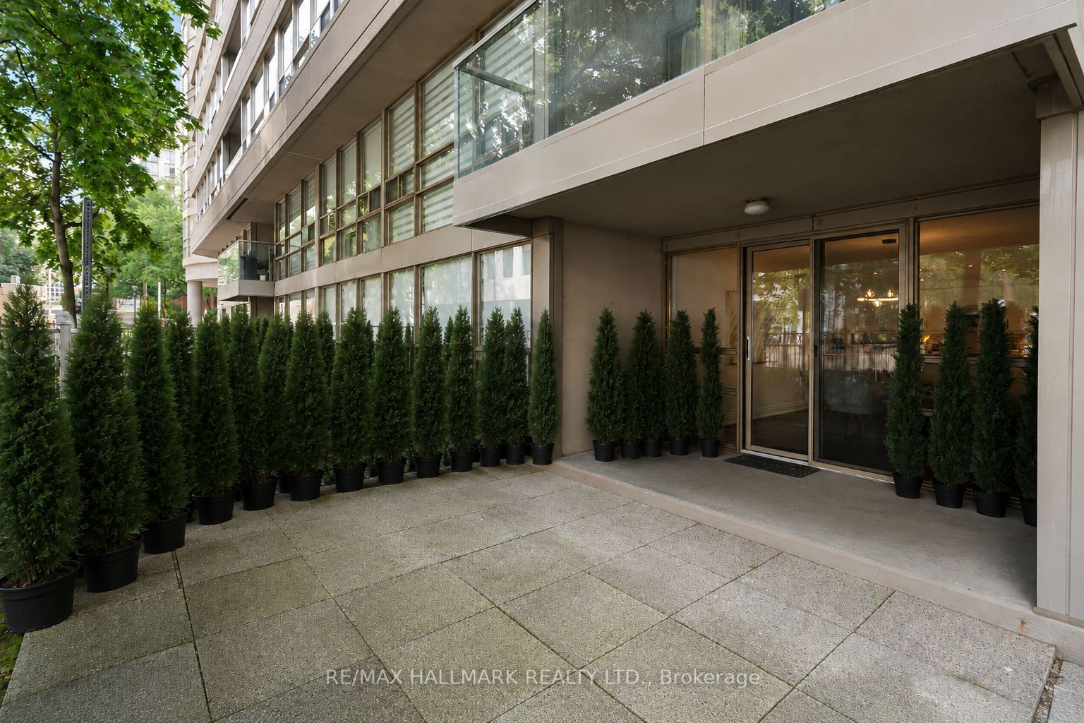 18 Lower Village Gate 108 Property Photo 37