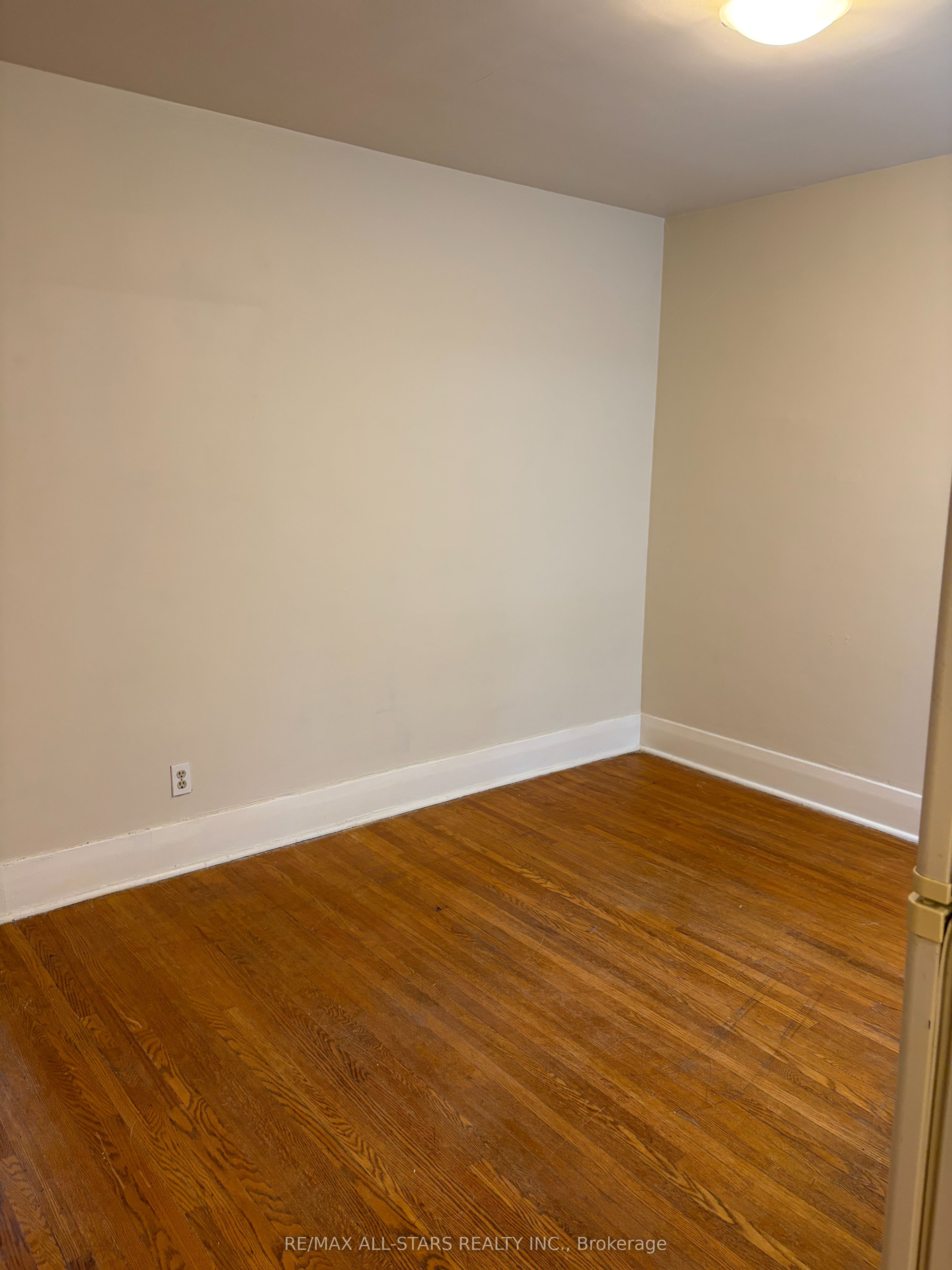 559a Mount Pleasant Road Property Photo 22