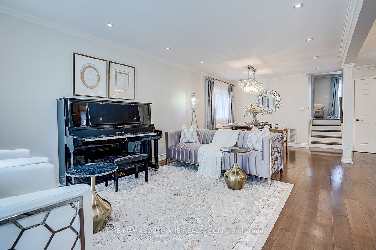 99 Brahms Avenue Property Photo 4