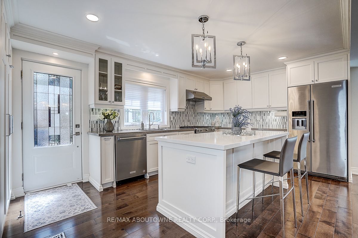 99 Brahms Avenue Property Photo 10
