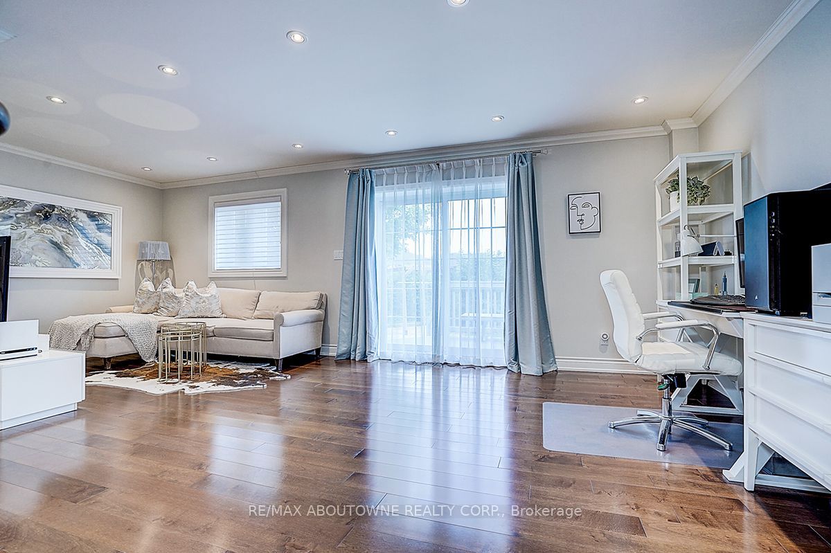 99 Brahms Avenue Property Photo 21
