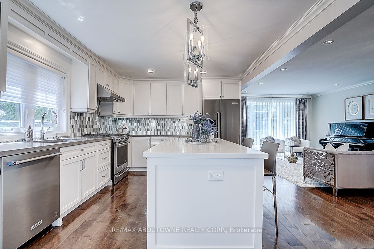 99 Brahms Avenue Property Photo 22