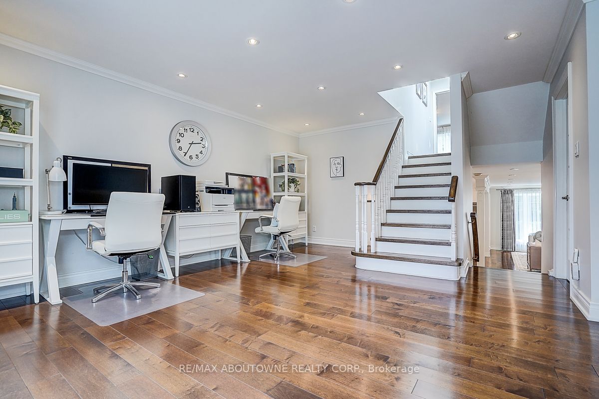 99 Brahms Avenue Property Photo 26