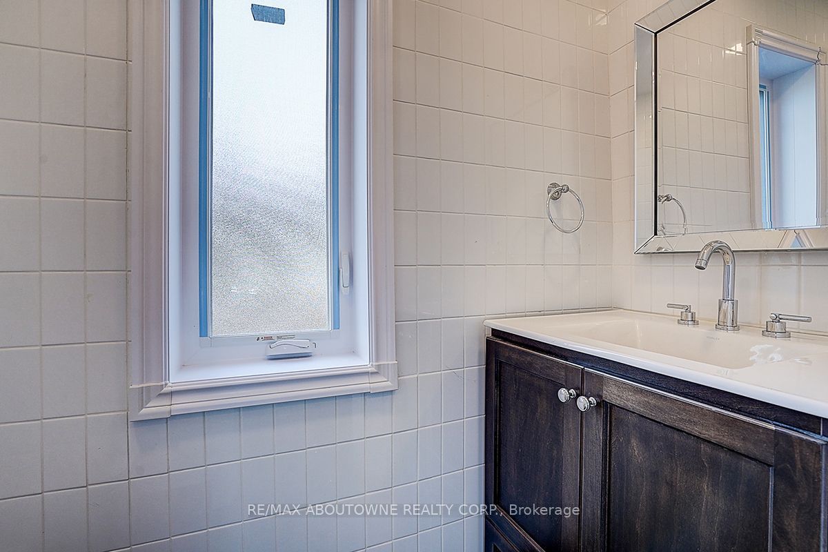 99 Brahms Avenue Property Photo 27