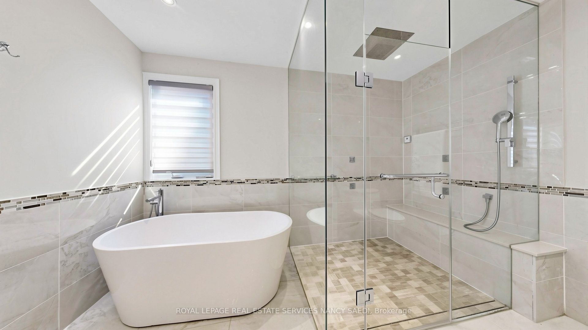 136 Denlow Boulevard Property Photo 36