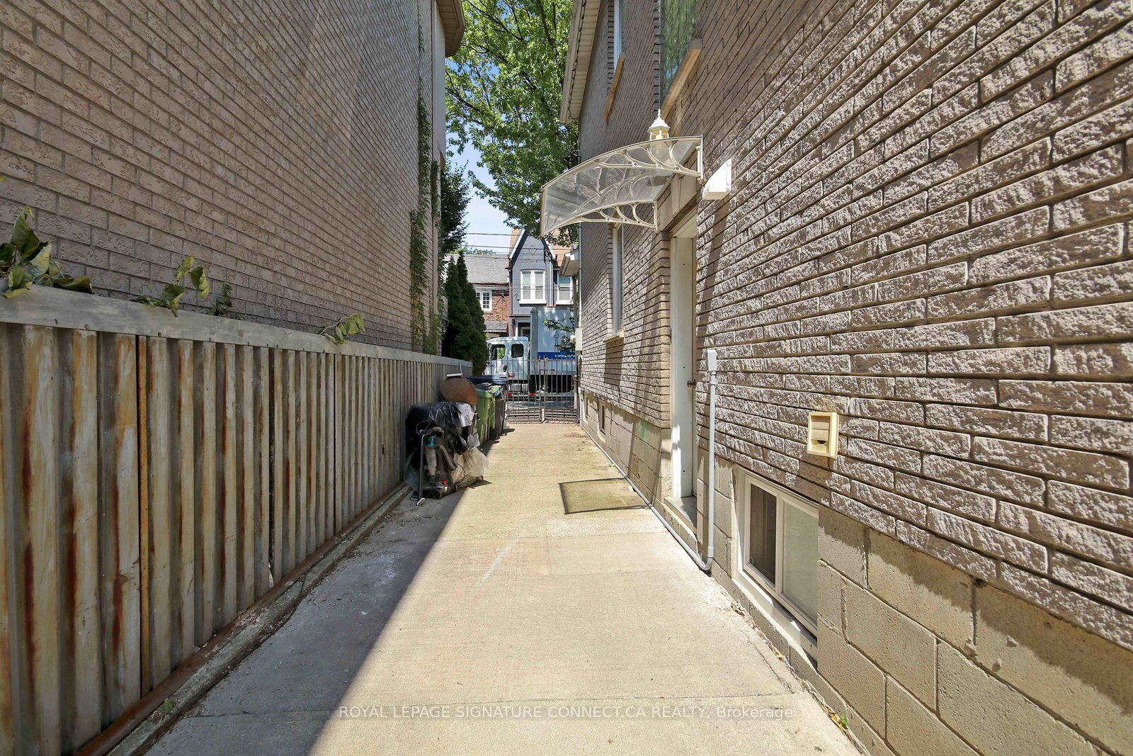 19 Mitchell Avenue Main Property Photo 23