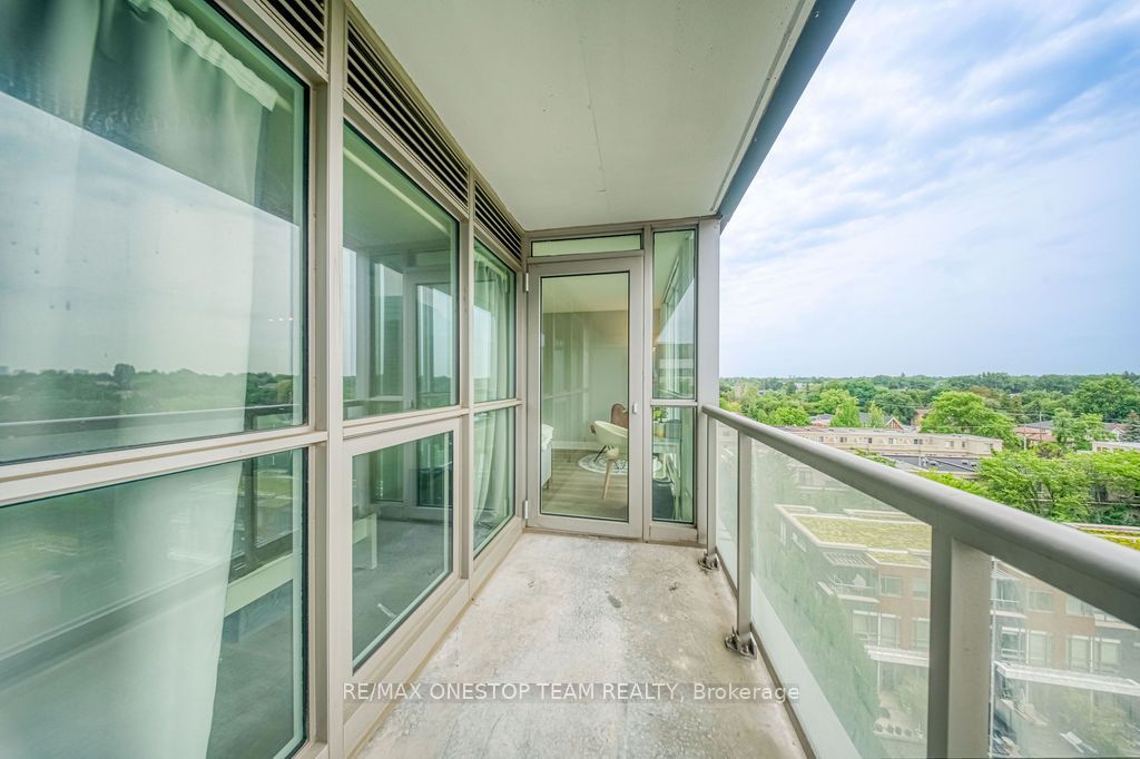 88 Sheppard Avenue E 811 Property Photo 23