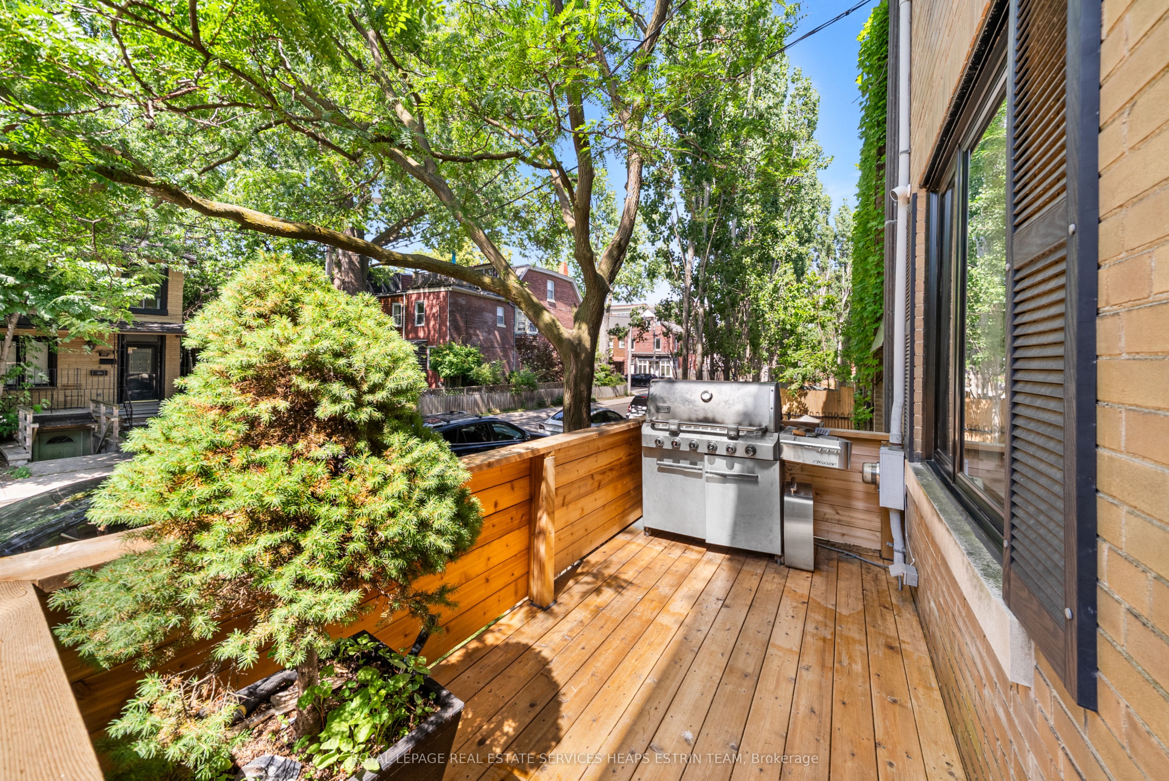 115 Robinson Street Property Photo 25