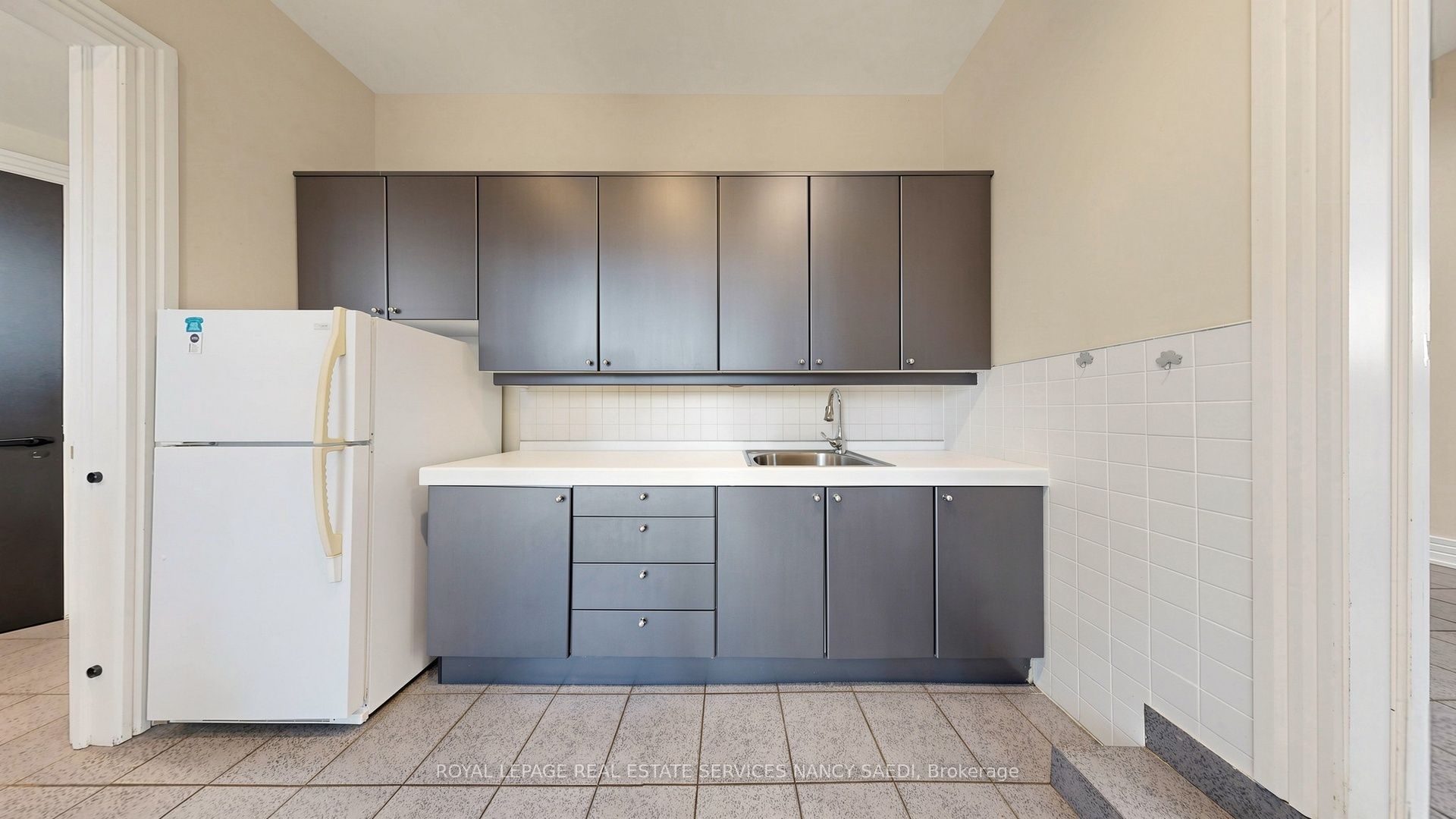 5 Abrams Place Property Photo 39