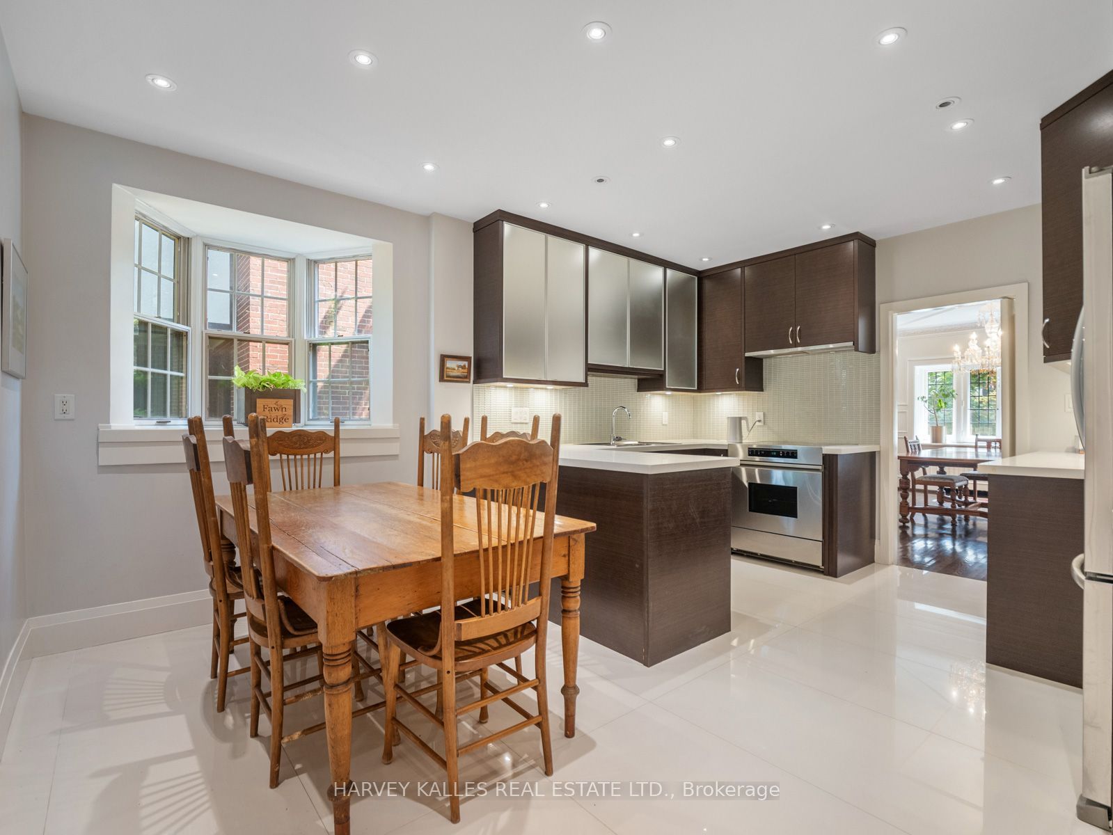 14 Dewbourne Avenue Property Photo 8