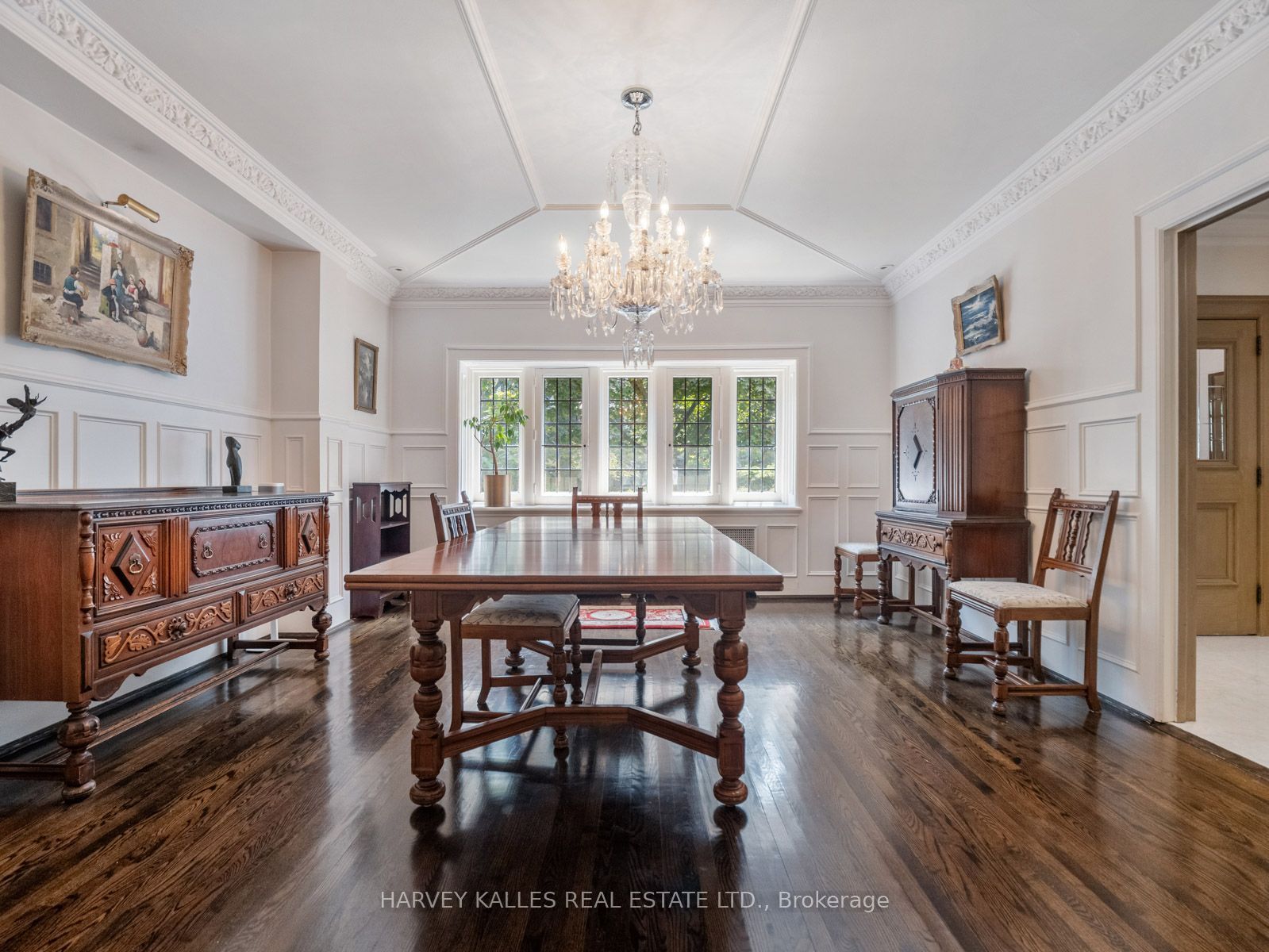 14 Dewbourne Avenue Property Photo 10