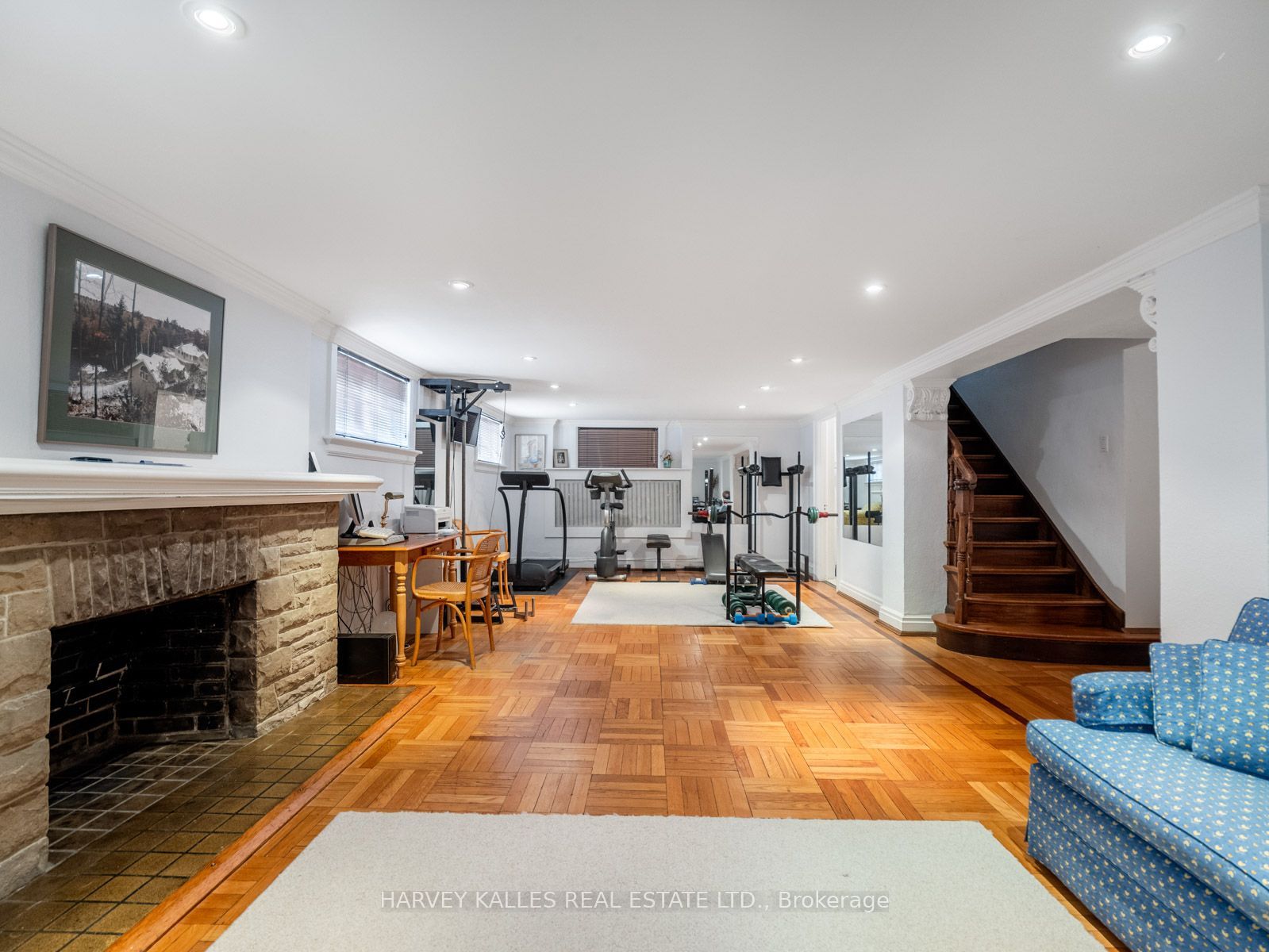 14 Dewbourne Avenue Property Photo 28