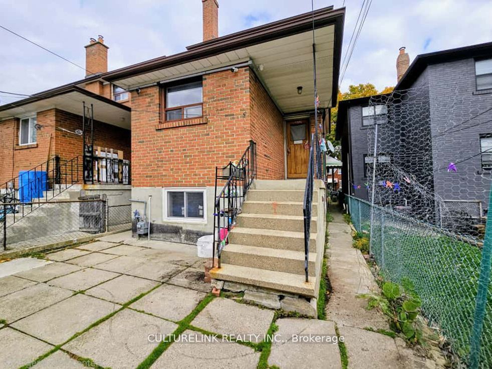 52 Palmerston Avenue Property Photo 8