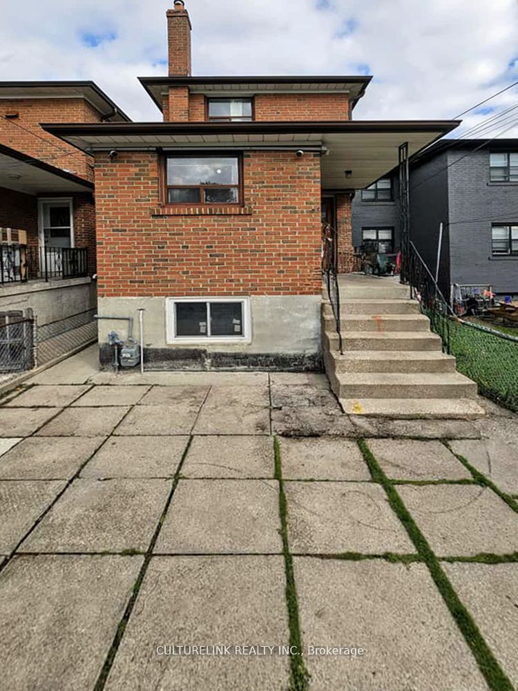 52 Palmerston Avenue Property Photo 9