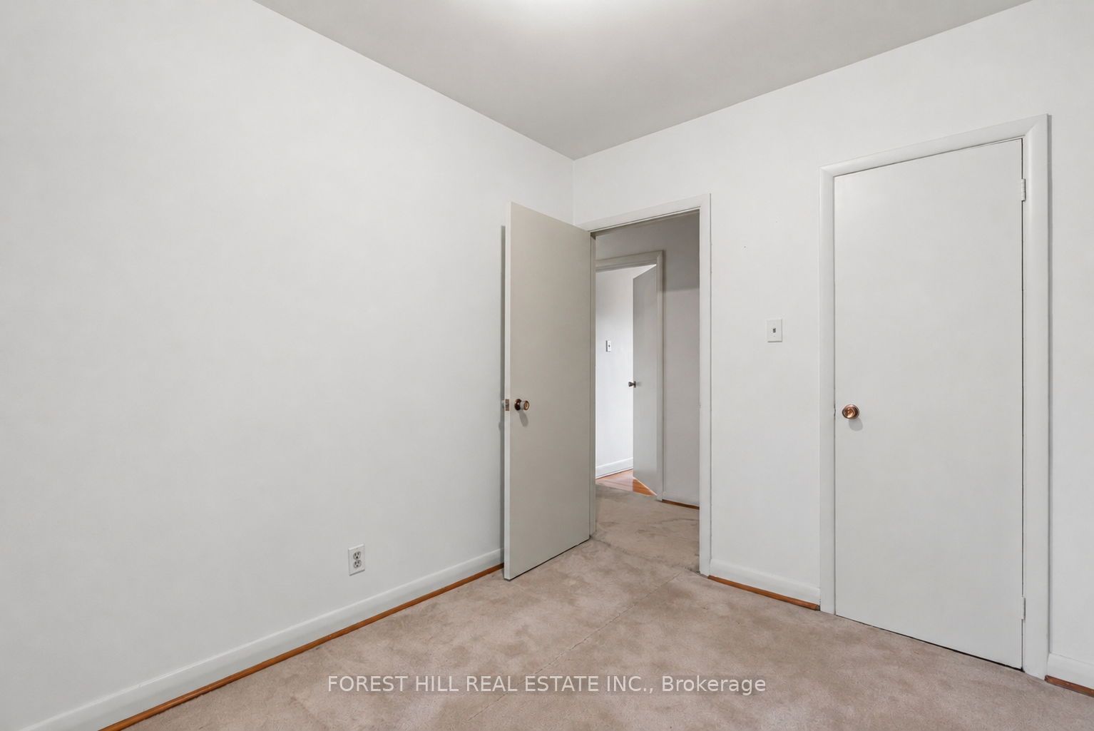 15 Robson Place Property Photo 13