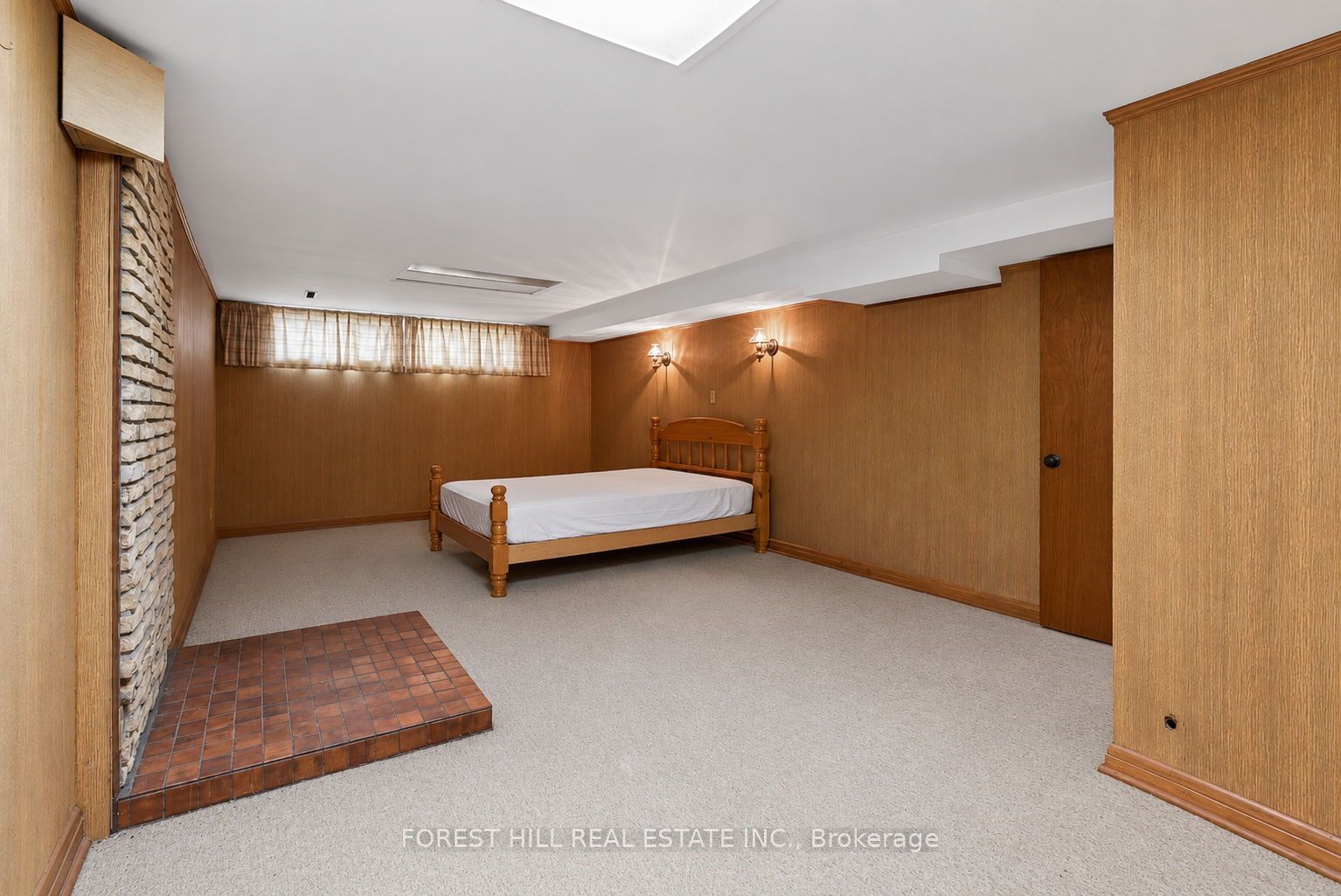 15 Robson Place Property Photo 20