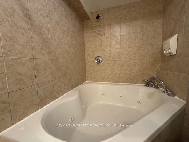 127 Robina Avenue Property Photo 5