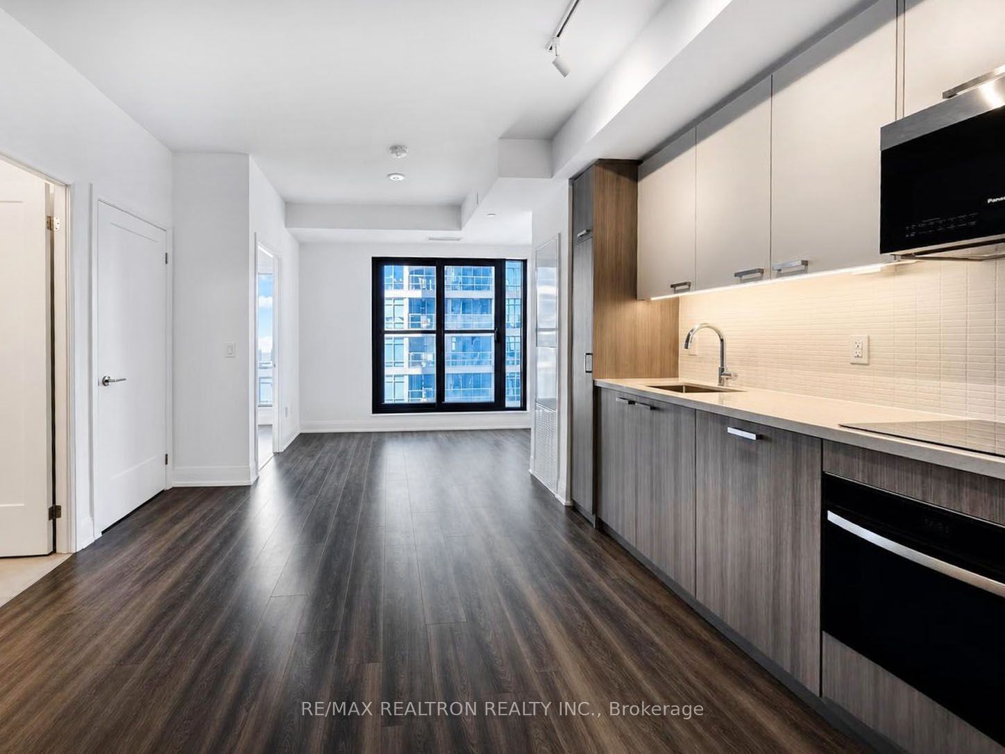 20 Soudan Avenue 1109 Property Photo 1