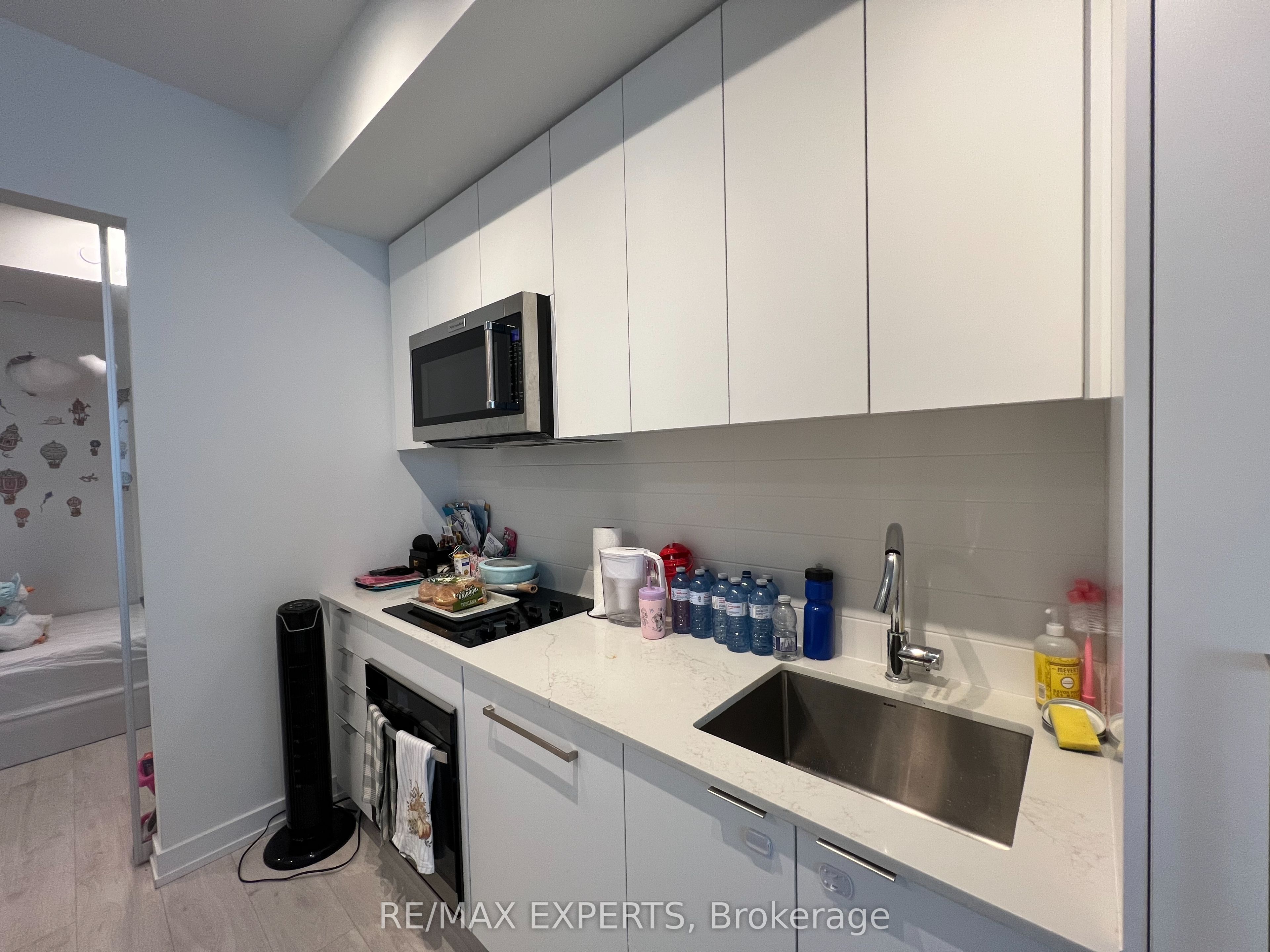 181 Sheppard Avenue E 431 Property Photo 11