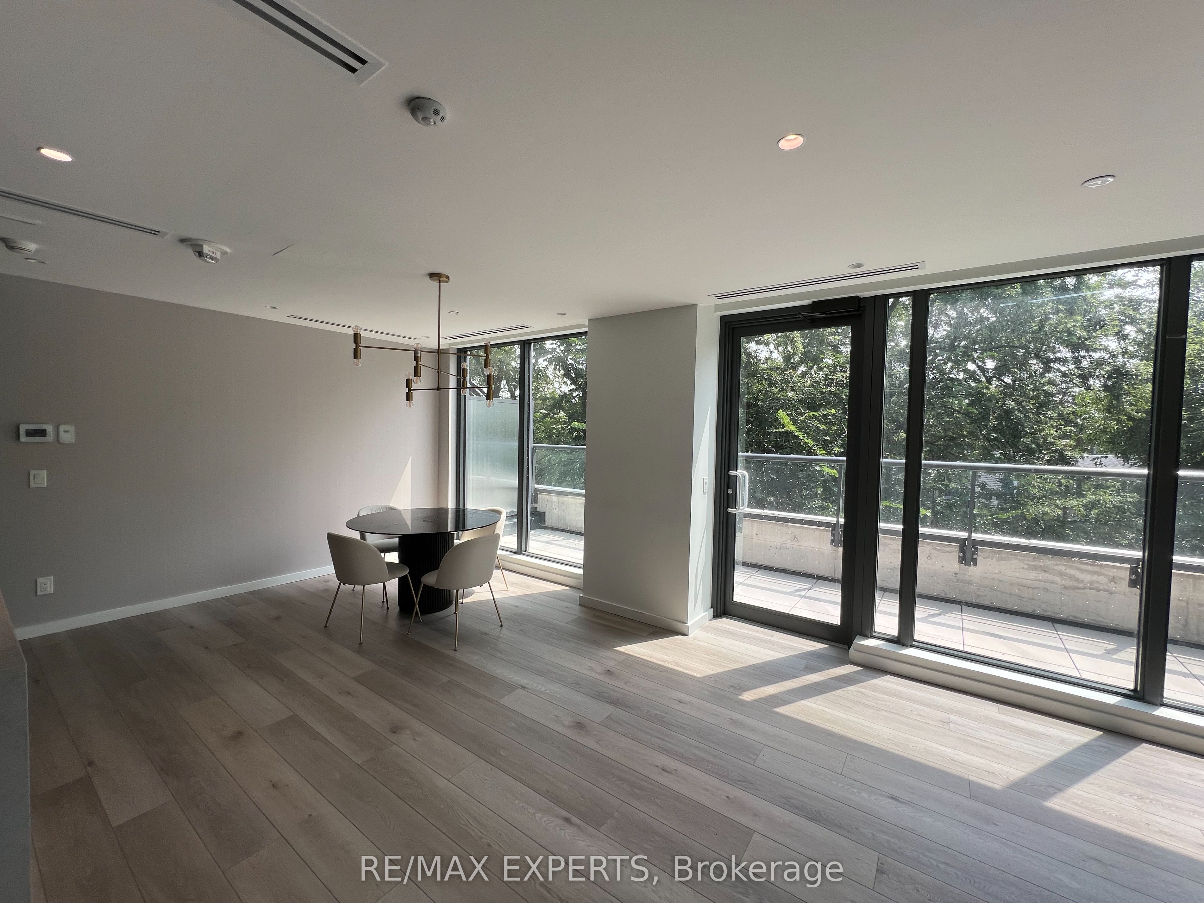 181 Sheppard Avenue E 431 Property Photo 29