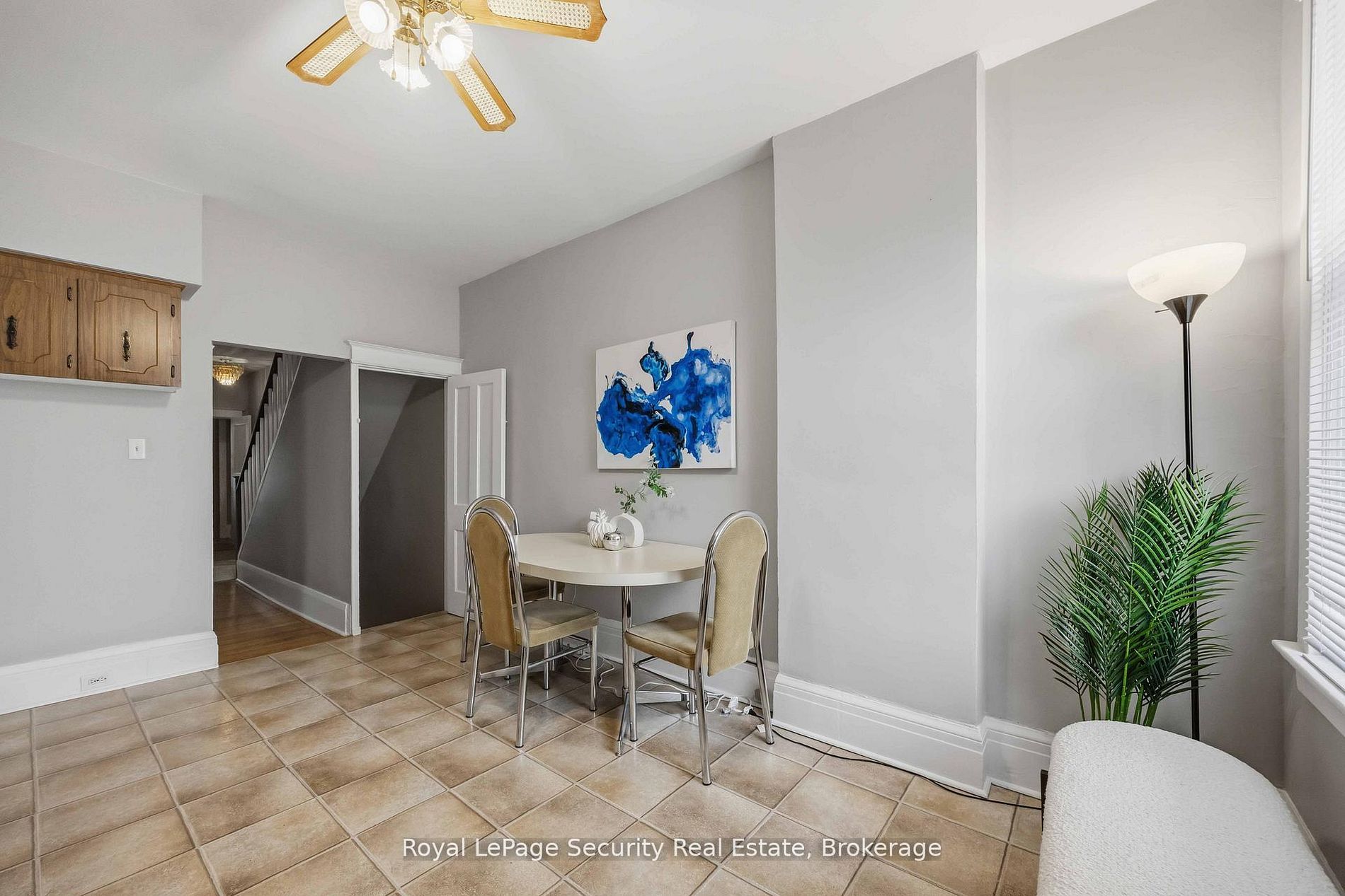 667 Ossington Avenue Property Photo 12