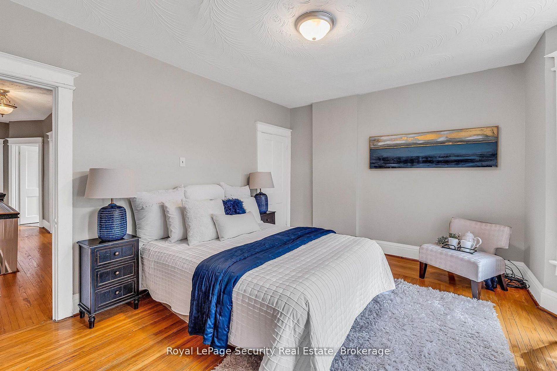 667 Ossington Avenue Property Photo 29