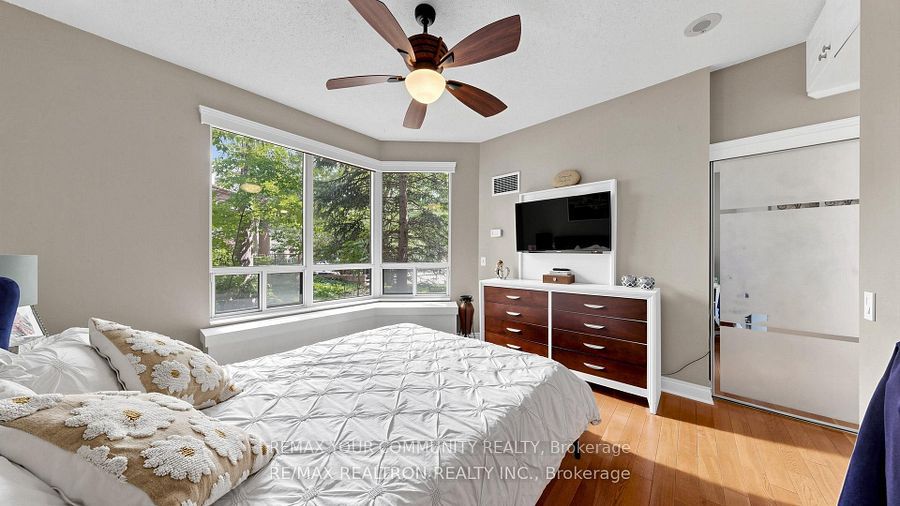78 Harrison Garden Boulevard 103 Property Photo 22