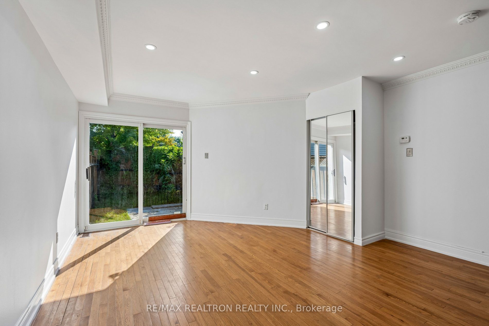 C13664152 Property Photo 5