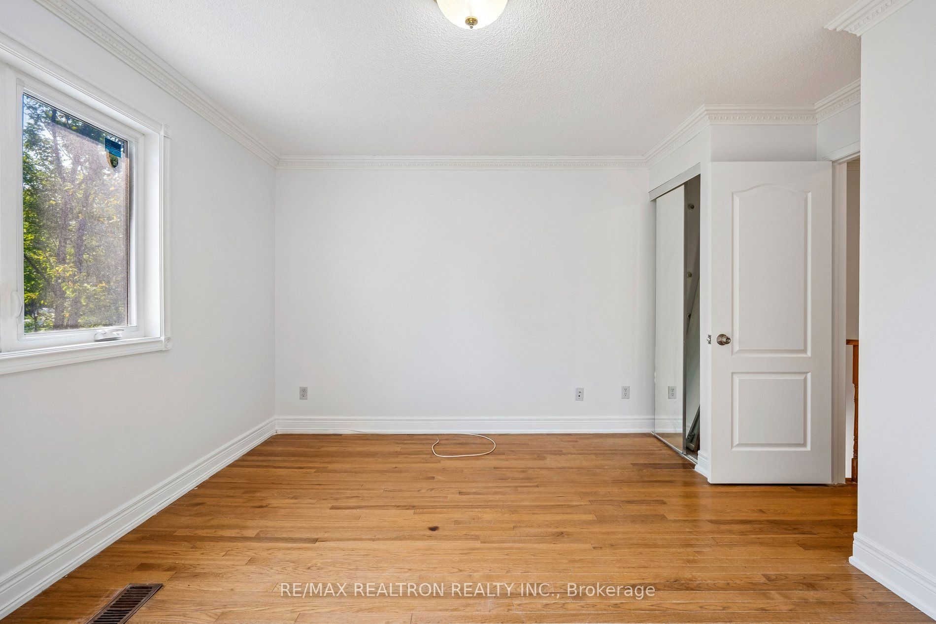 C13664152 Property Photo 17