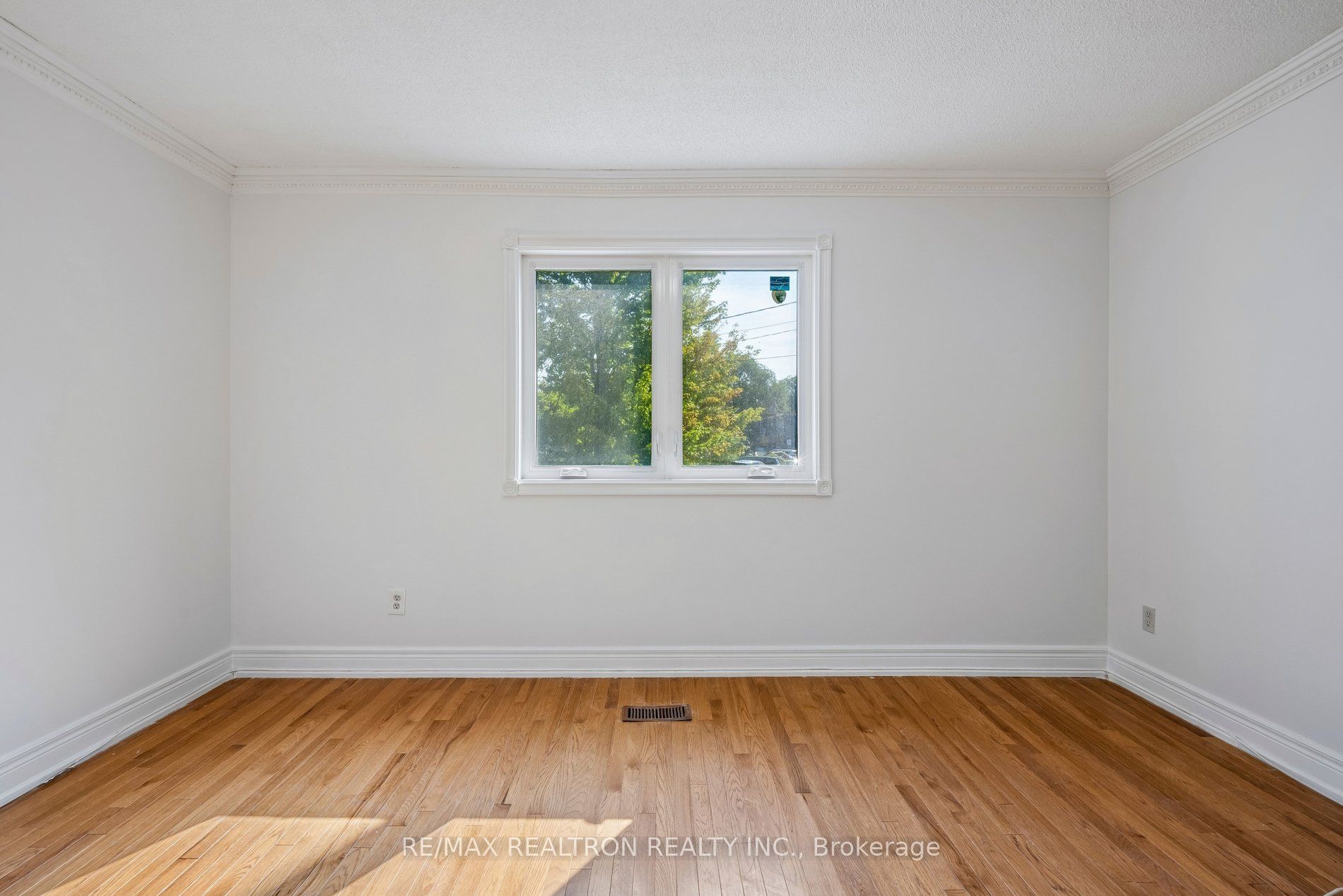 C13664152 Property Photo 20