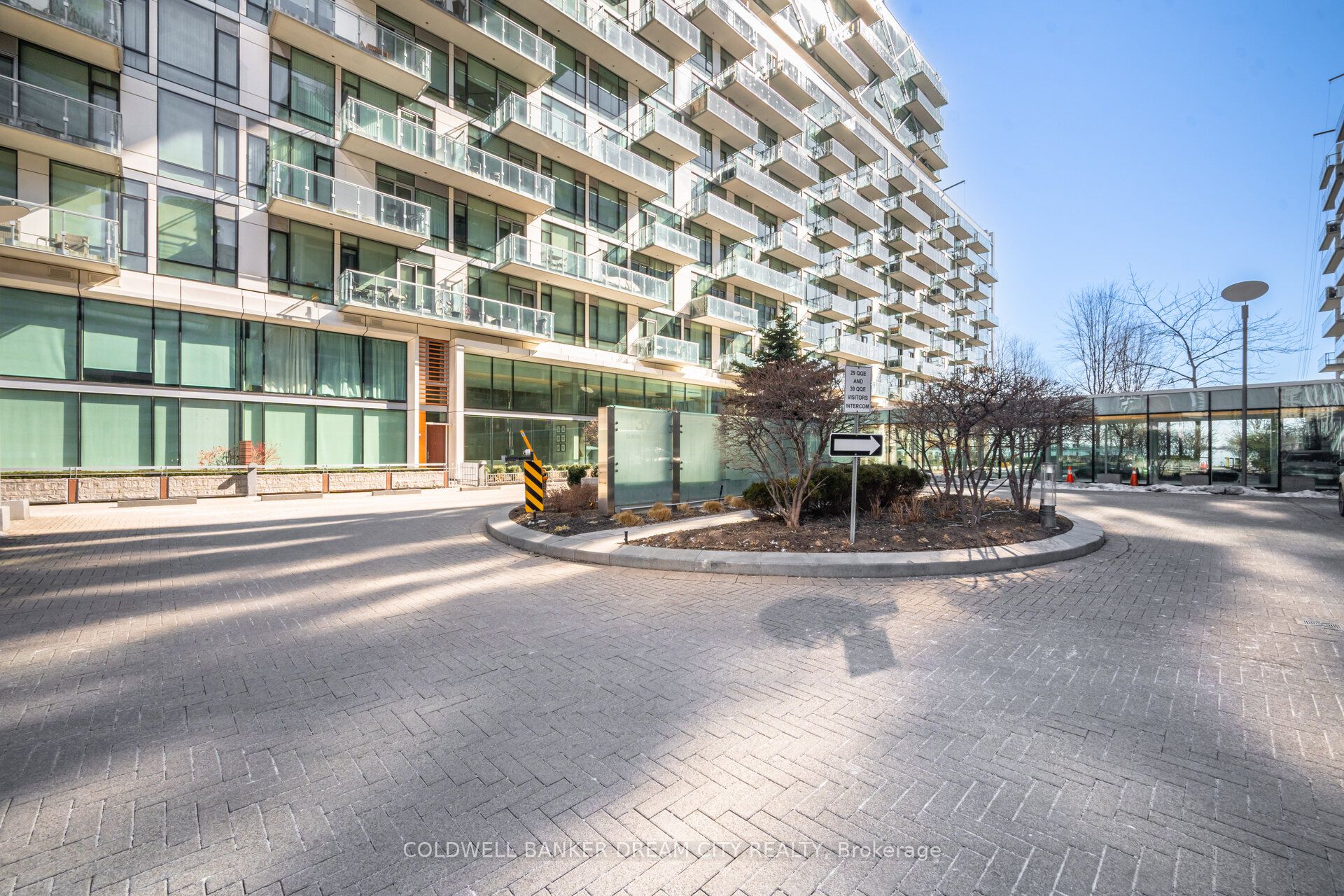 39 Queens Quay E 837 Property Photo 1