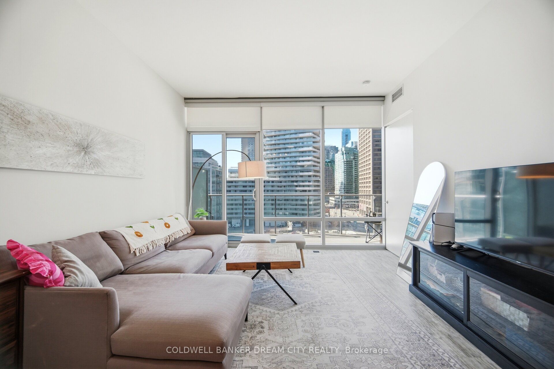 39 Queens Quay E 837 Property Photo 13