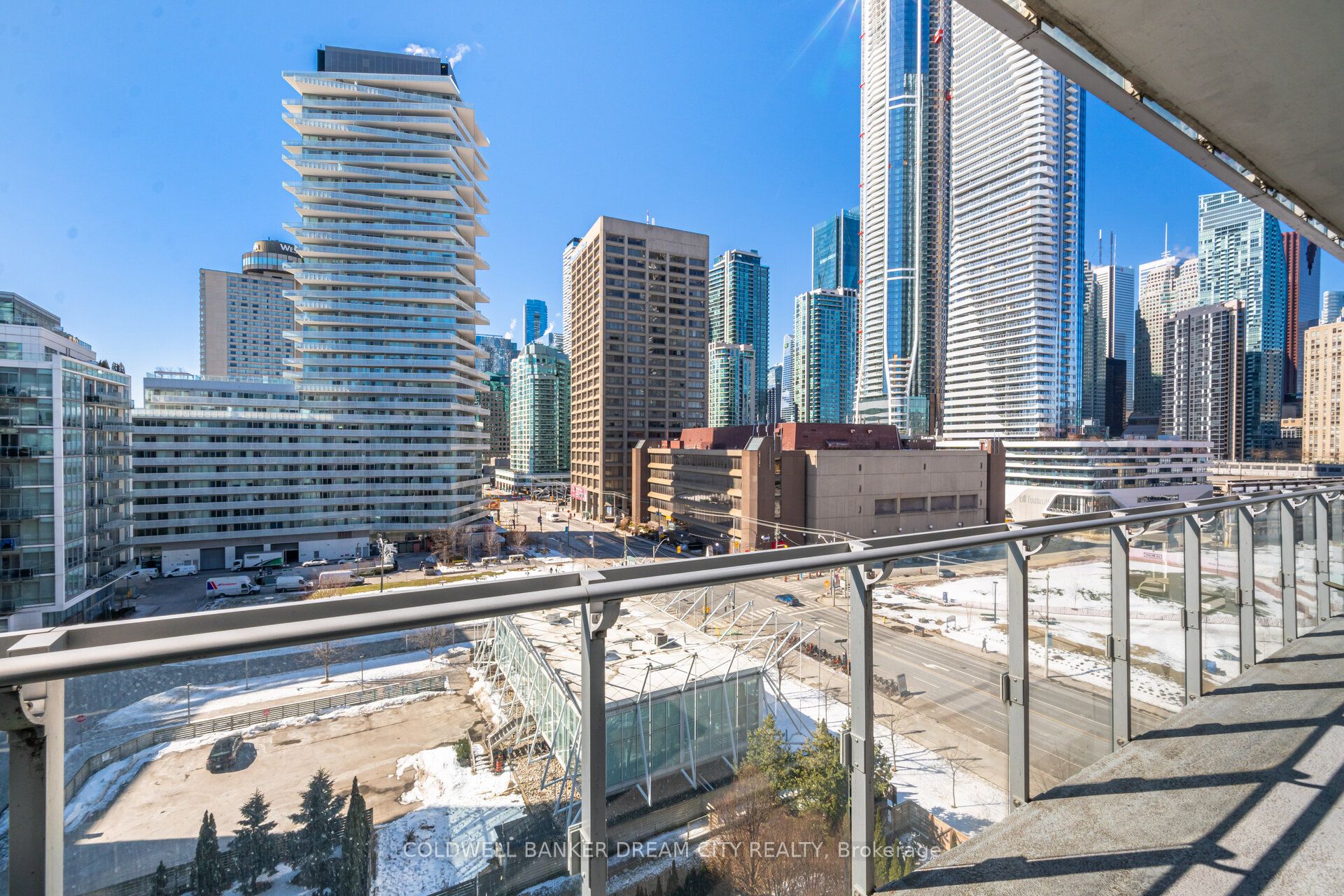 39 Queens Quay E 837 Property Photo 37