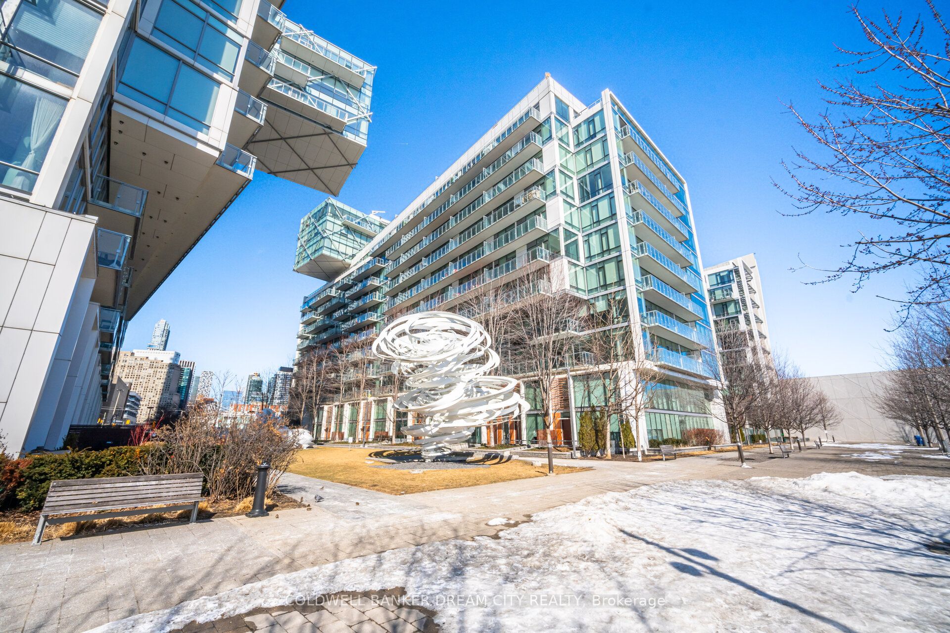 39 Queens Quay E 837 Property Photo 38