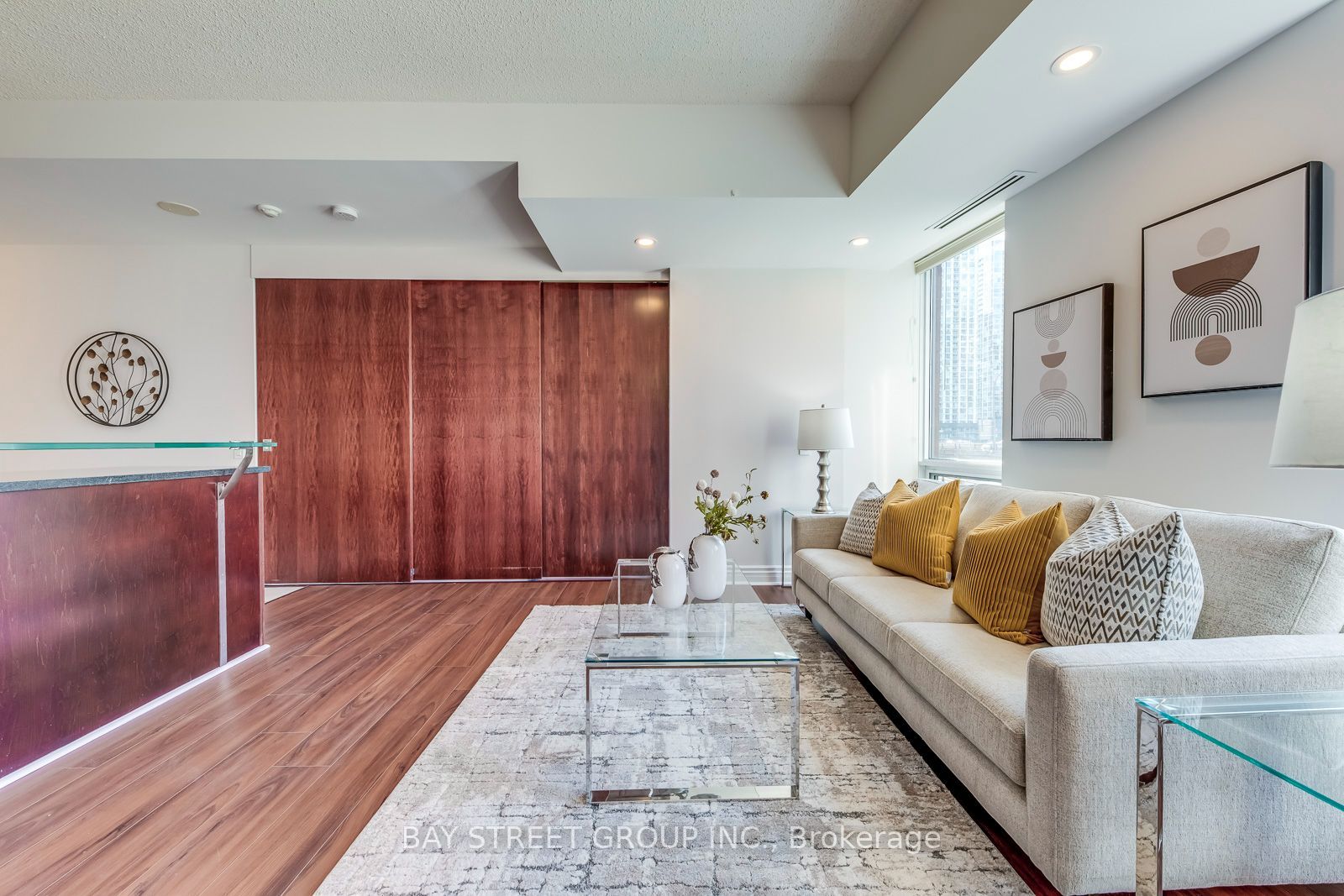 500 Queens Quay W 512e Property Photo 10