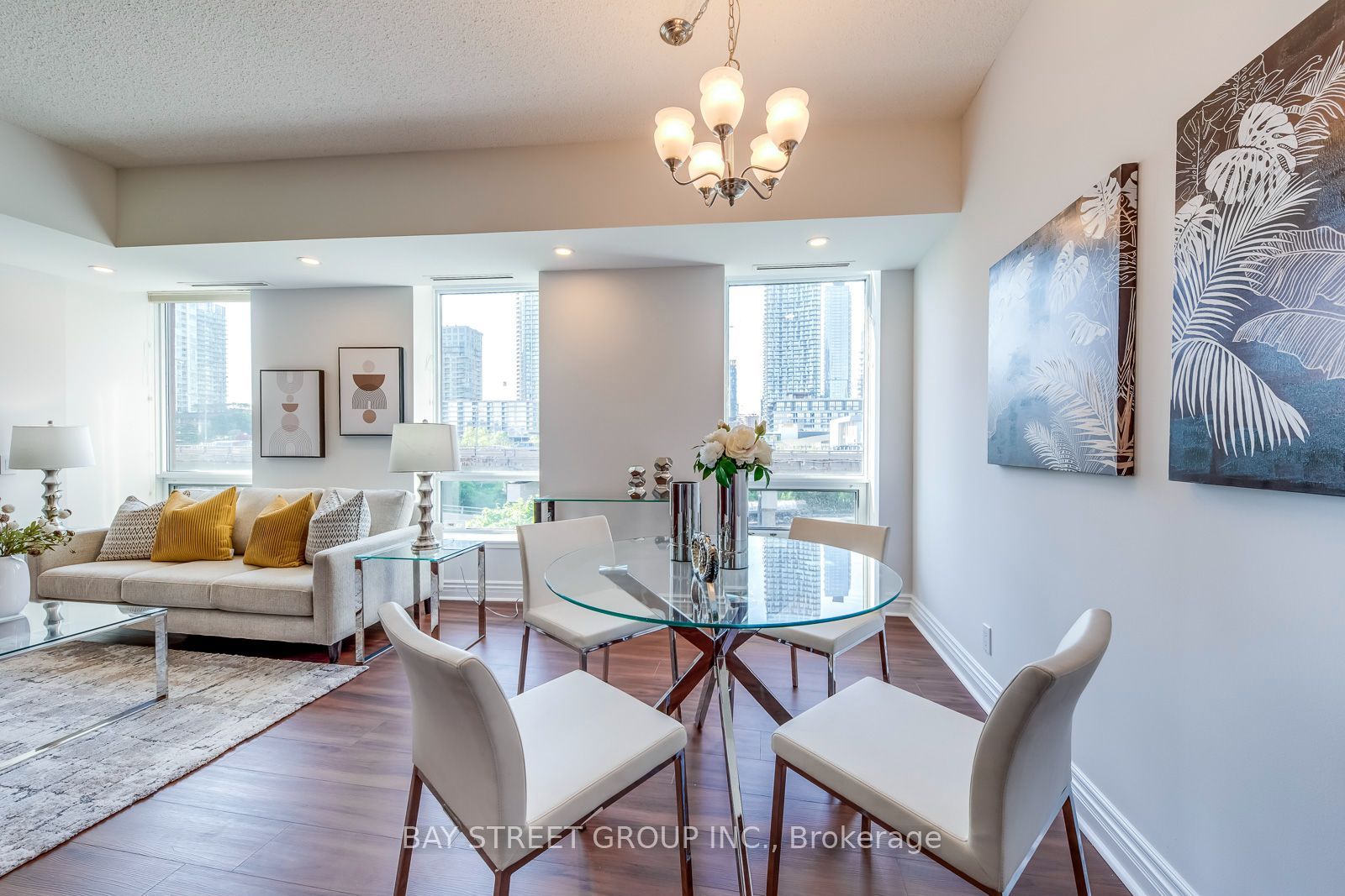 500 Queens Quay W 512e Property Photo 16