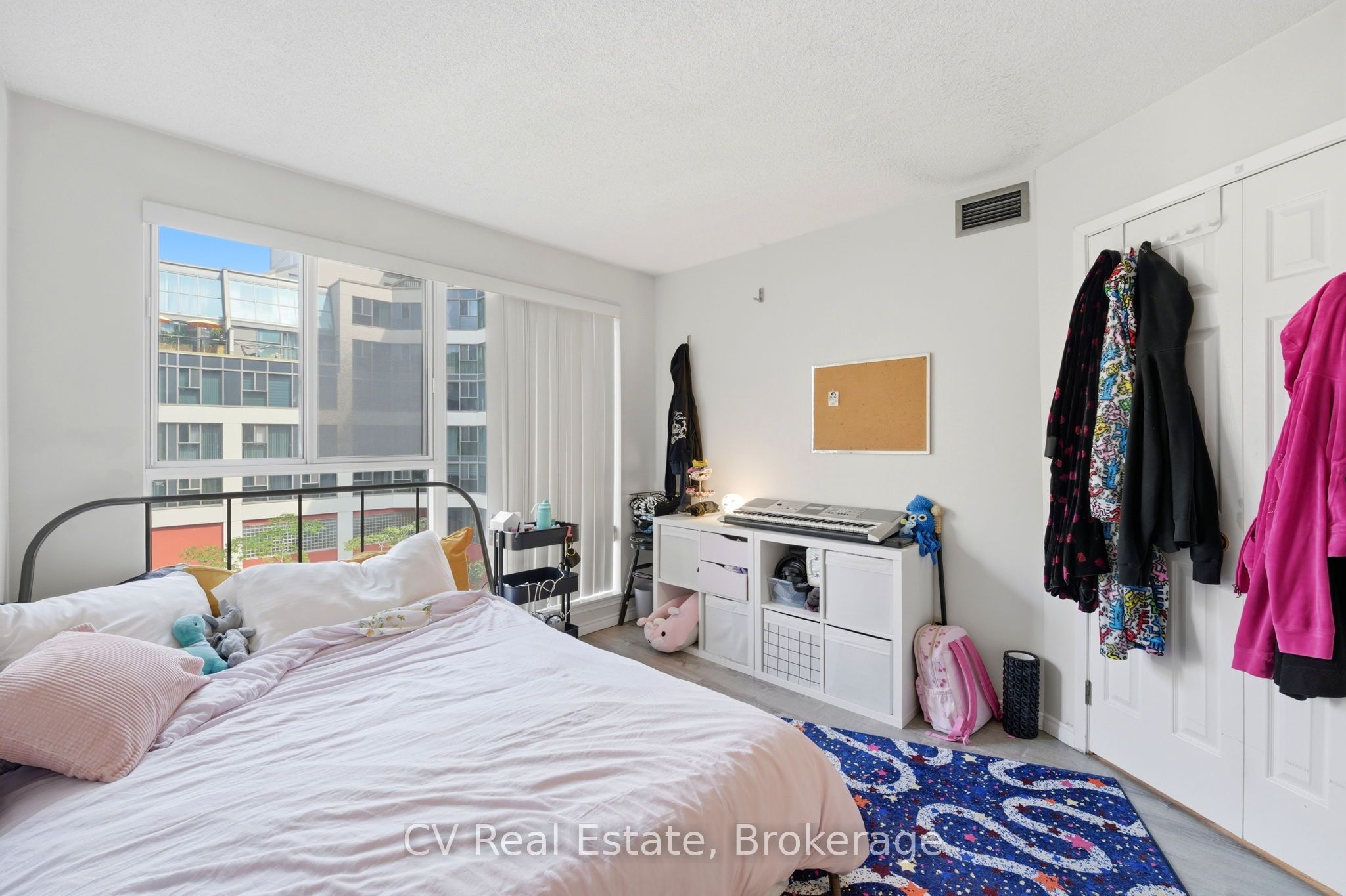 222 The Esplanade 506 Property Photo 13