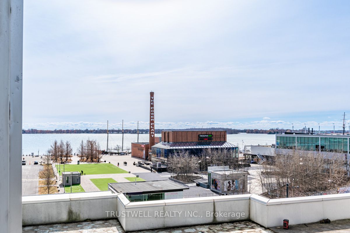 208 Queens Quay W 511 Property Photo 22