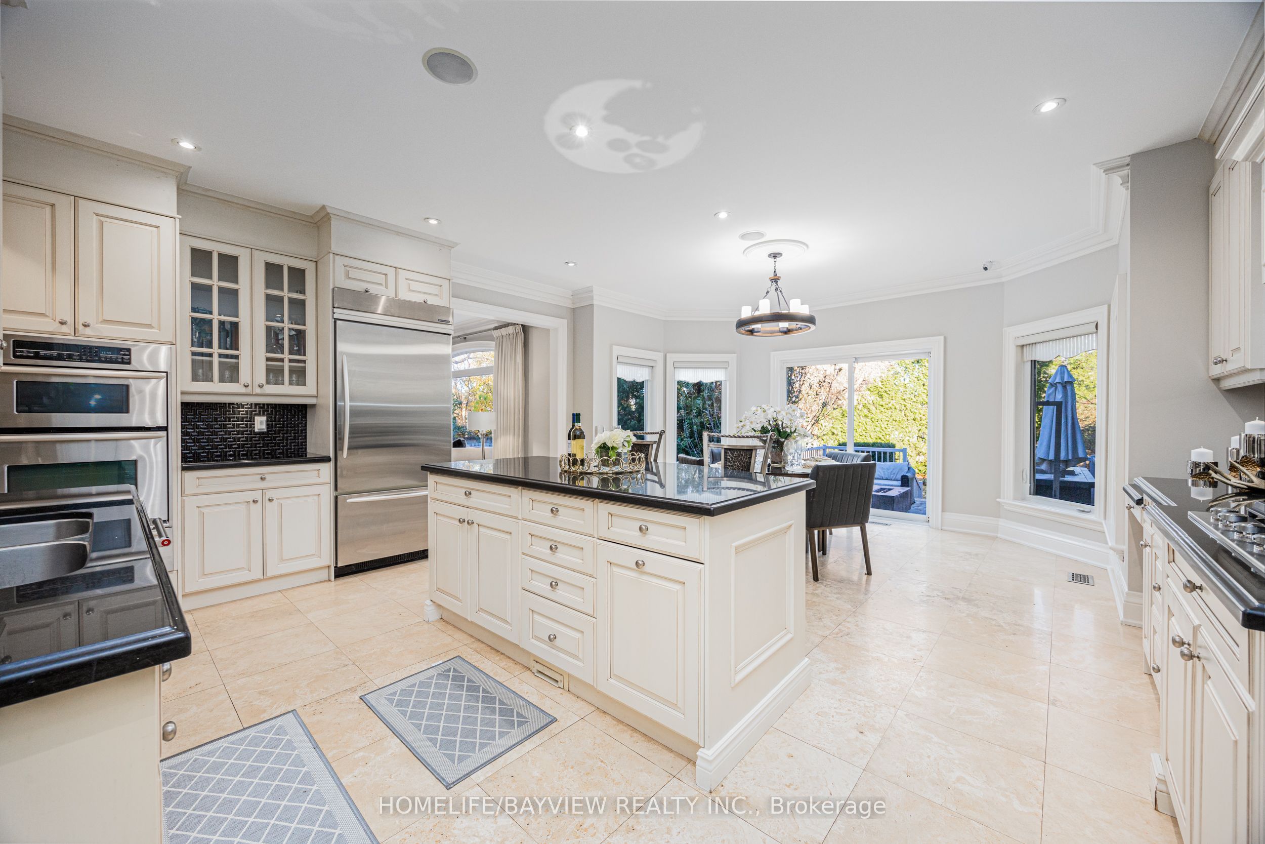 208 Holmes Avenue Property Photo 17
