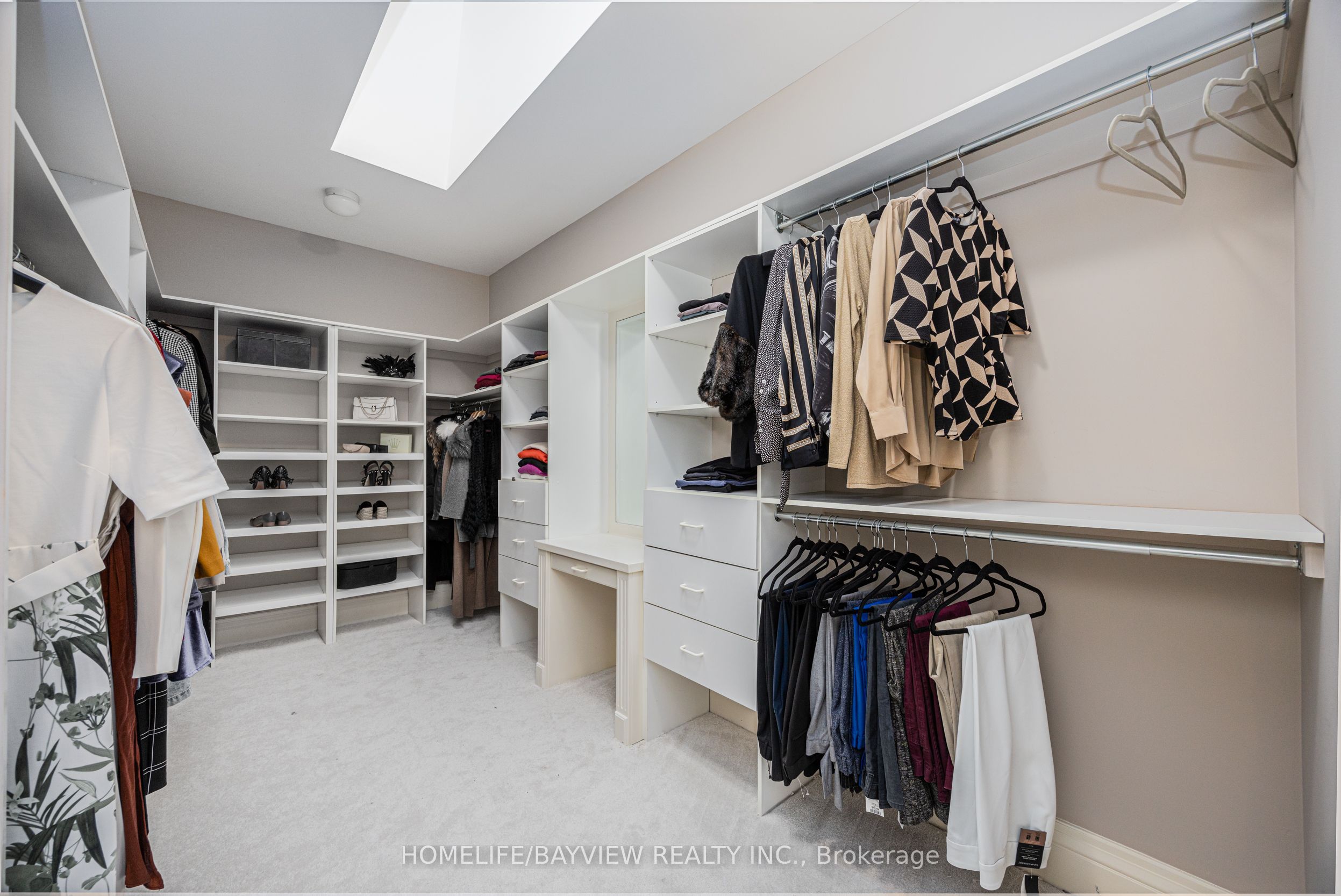 208 Holmes Avenue Property Photo 28