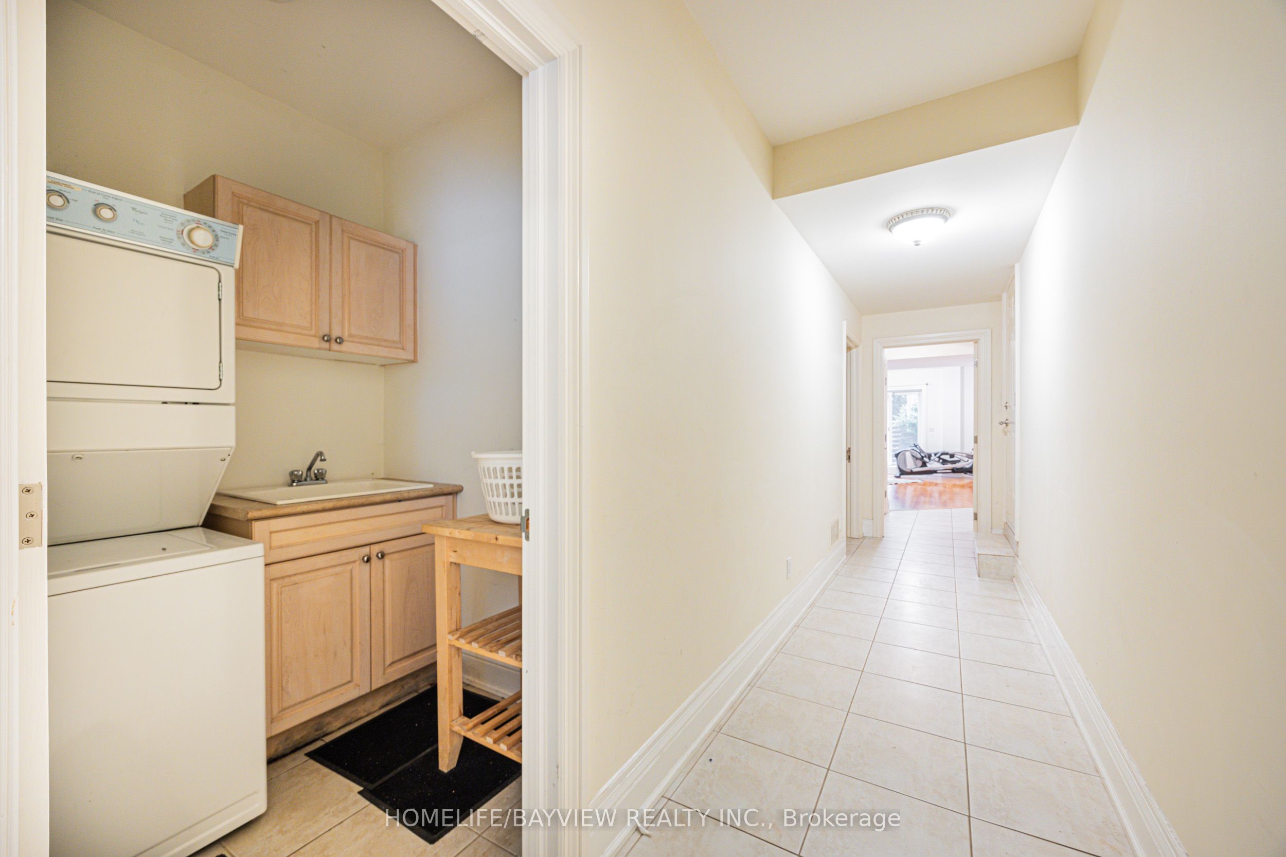 208 Holmes Avenue Property Photo 33