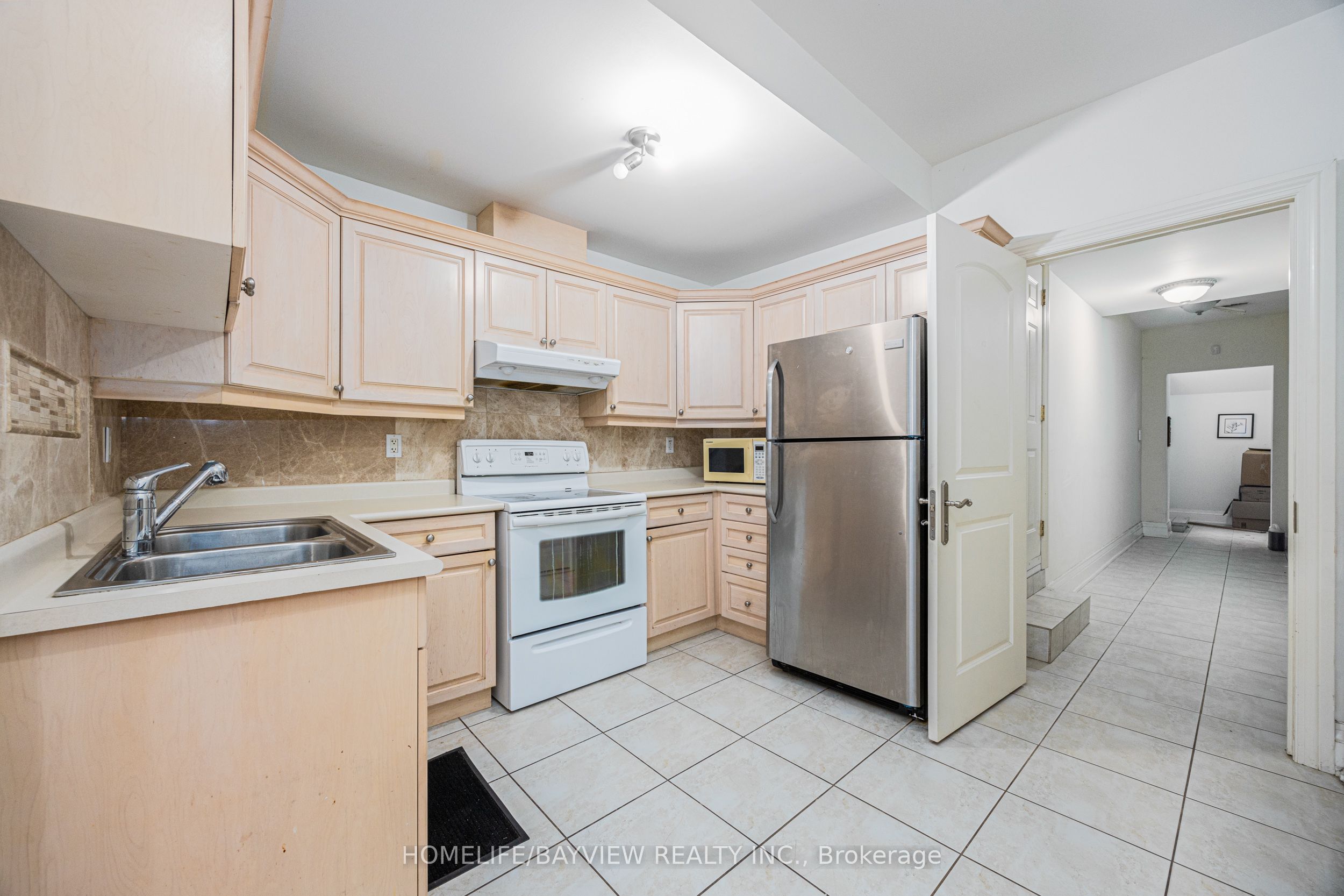 208 Holmes Avenue Property Photo 35